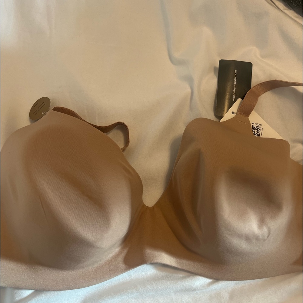 Wacoal beige bra size 36DD